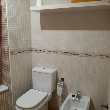 아파트 Atico Centrico Con Terraza Y Vistas Al Mar 오그로브